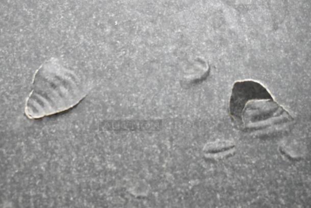 Damaged surface on 2020 Southern Dimensions Group Trailer, showing signs of wear. GVWR 6,350 KG / 14,000 LB. Clear title.