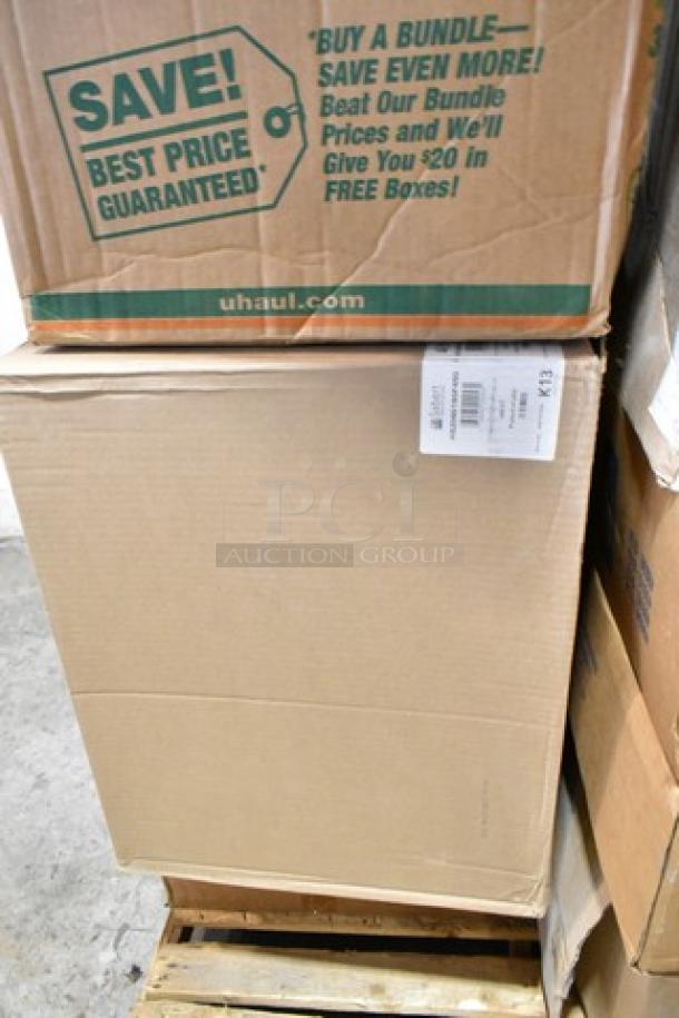 25 boxes in a stack, labeled with Carlisle Food Pan Smart Lids and To Go Containers, in scratch and dent condition.