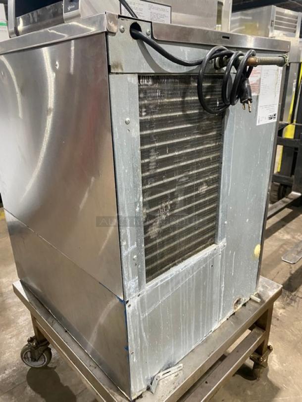 Hoshizaki KM-515MAH ice maker, stainless steel, air-cooled, electric, 115V, Energy Star Certified, visible power cord, used condition.