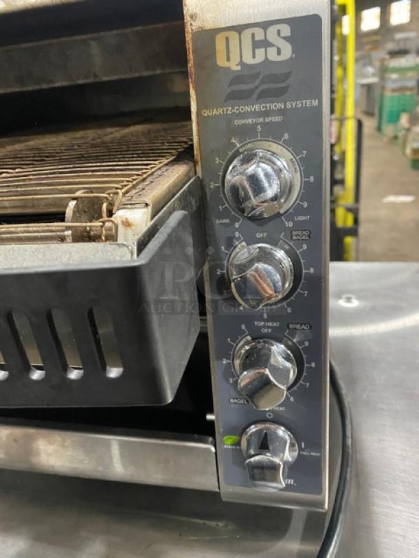 Star Manufacturing QCS-2-60HC commercial stainless steel conveyor toaster. Features adjustable controls, 208V, 1 Phase.
