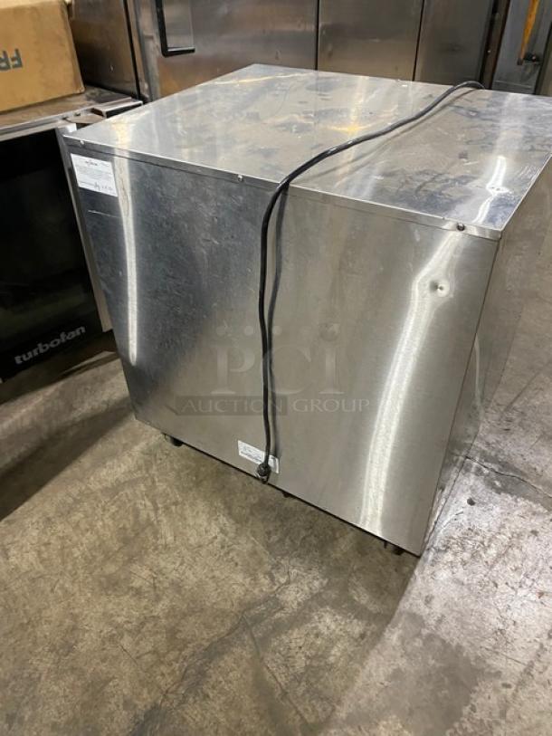 Alto-Shaam Halo Heat 2-Door Holding Cabinet, model 750-CTUS, stainless steel, electric, on casters; in used condition.