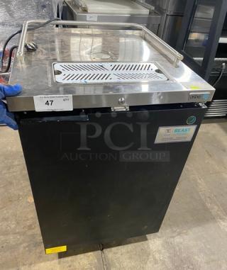 Asber! 2023! Late Model! Commercial Black Single Door Direct-Draw Beer Cooler! With Stainless Steel Worktop & Drip Tray! With Single Tower Tap Dispenser! Model: ADDC23HC SN: 8102860810! 115V 1 Phase! On Casters! - Item #1205068