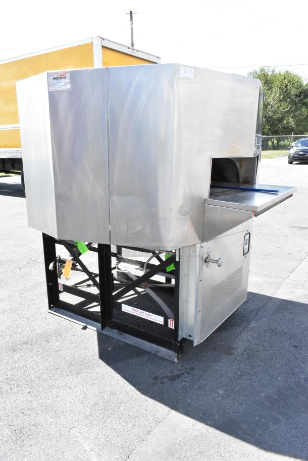 Wood Stone WS-MS-6-RFG-IR-W-NG stainless steel commercial natural gas pizza oven, forklift signage visible.