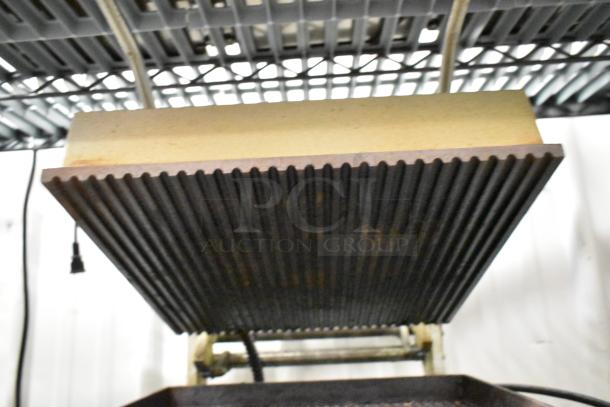 Star CG14IT stainless steel panini press, ribbed plates, commercial use, 120 volts, 1 phase, countertop model.