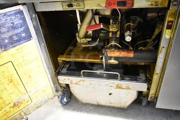 Vulcan 2TR65CF commercial deep fat fryer, stainless steel, 70 lb capacity, filtration system, on casters, 160,000 BTU.