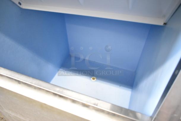 Hoshizaki KML-631MAH stainless steel ice head on a commercial ice bin. 208-230V, 1 phase, excellent condition.