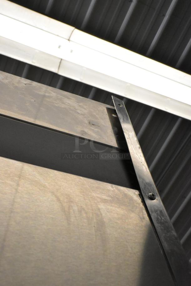 Baxter RP100 stainless steel commercial proofer, electric powered, 208/240V, 1 phase. Durable construction, good condition.