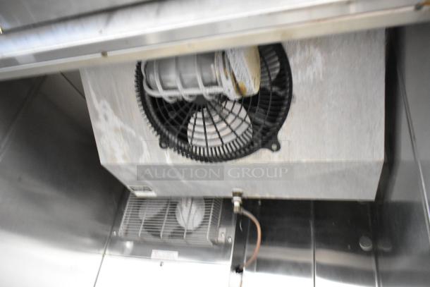 Baxter RP100 stainless steel commercial roll-in rack proofer, features electric power, 208/240V, 1 phase, interior fan detail.