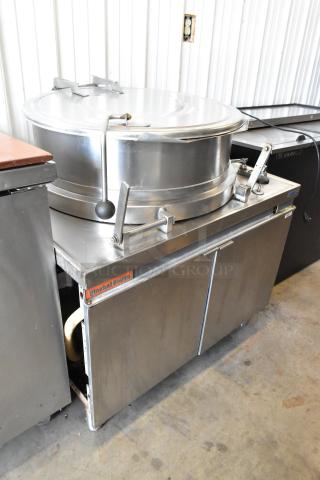 Market Forge MT40 40-gallon stainless steel steam kettle, floor style, commercial grade, good condition.