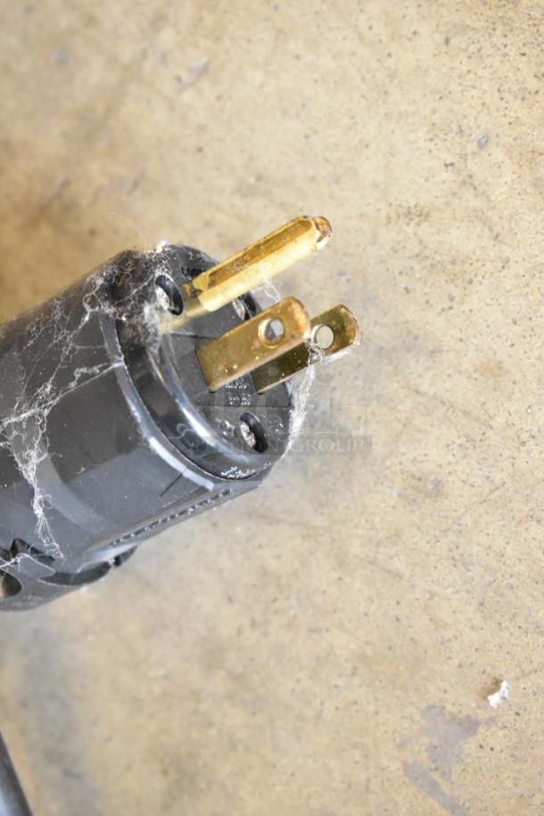 BevLes PHC70-MP17INS heated holding cabinet power cord plug, 120 volts, 1 phase, showing moderate wear.