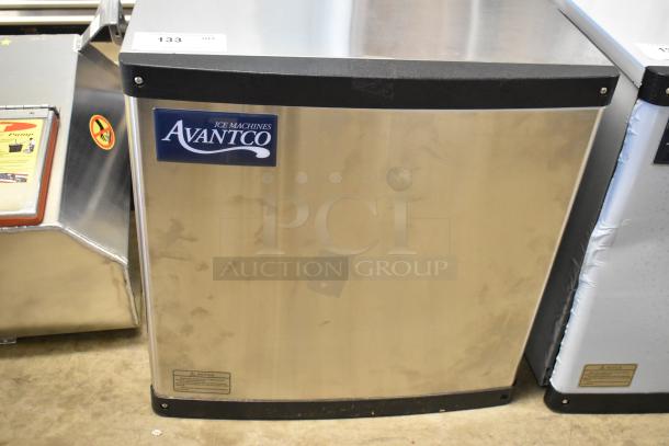 New Avantco 194MCF422A stainless steel ice machine, minor scratches, 399 lb capacity, 115V, 1 phase, label visible.