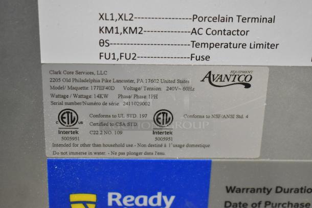 BRAND NEW Avantco 177EF40D Stainless Deep Fat Fryer, 240V, 1 PH, ETL listed, NSF/ANSI certified, with scratch and dent.