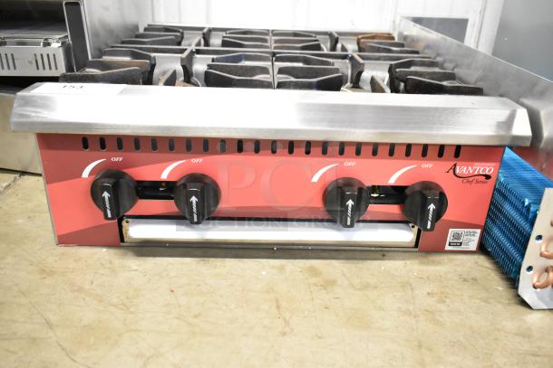 Brand new Avantco 177CAGR424 4-burner gas range, scratch and dent, stainless steel, 100,000 BTU, commercial use.