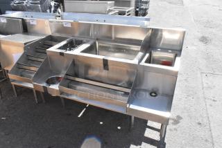 Brand new Regency 600CSL2960S stainless steel cocktail station with liquor display rack. Scratch and dent.