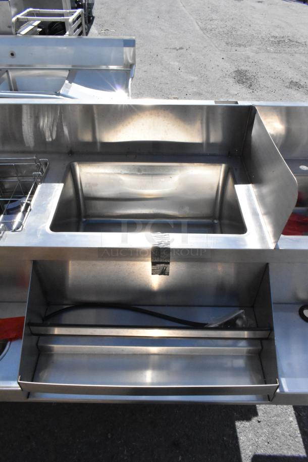 Regency 600CSL2960S stainless steel cocktail station with liquor rack, brand new, features scratch and dent, 60" length.