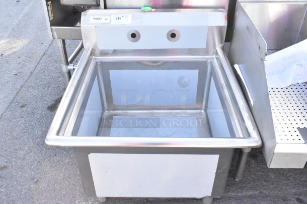BRAND NEW Regency 600S12424 stainless steel single bay sink, scratch and dent, no legs, tag shows model and NSF mark.