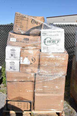 30 BRAND NEW SCRATCH AND DENT! Items Including Napkins, Ice Bags, Pie Pans, Sandwich Wrap. See Description for Details. 30 Times Your Bid! - Item #1206360