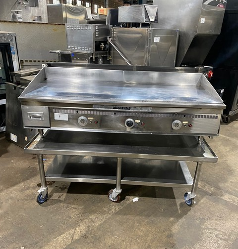 Keating Miraclean griddle with chrome surface