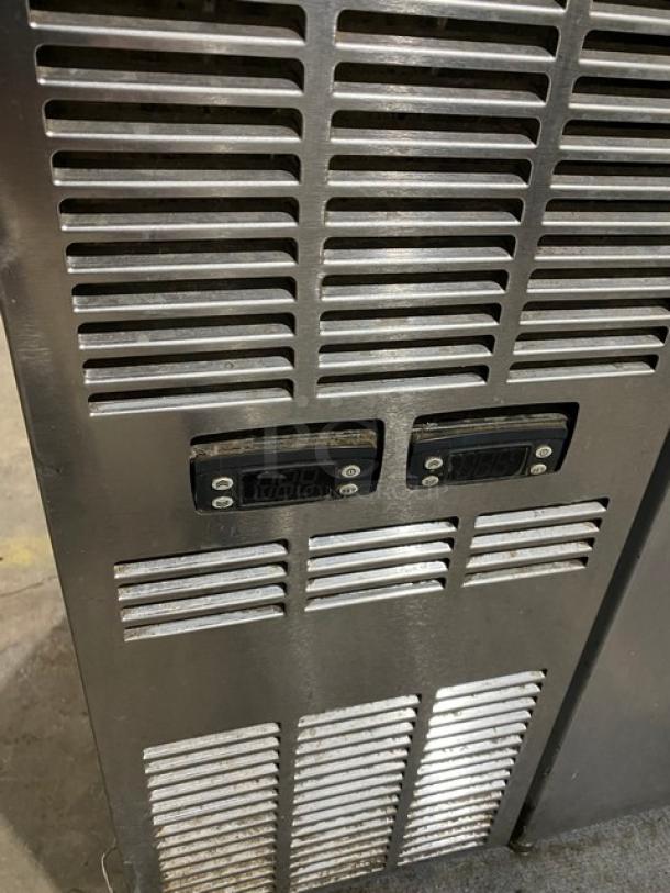 Perlick DZS36T1 stainless steel refrigerated back bar cabinet with dual-zone controls, Model DZS36-T-1, SN: 1804266690A.