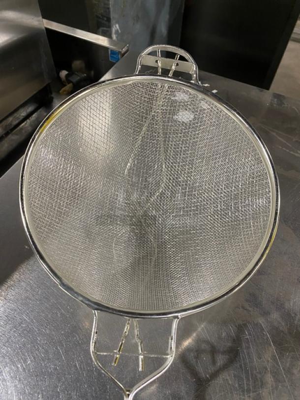 NEW Tablecraft heavy-duty double mesh tin strainer with wooden grip. Reinforced round design, ideal for commercial use.