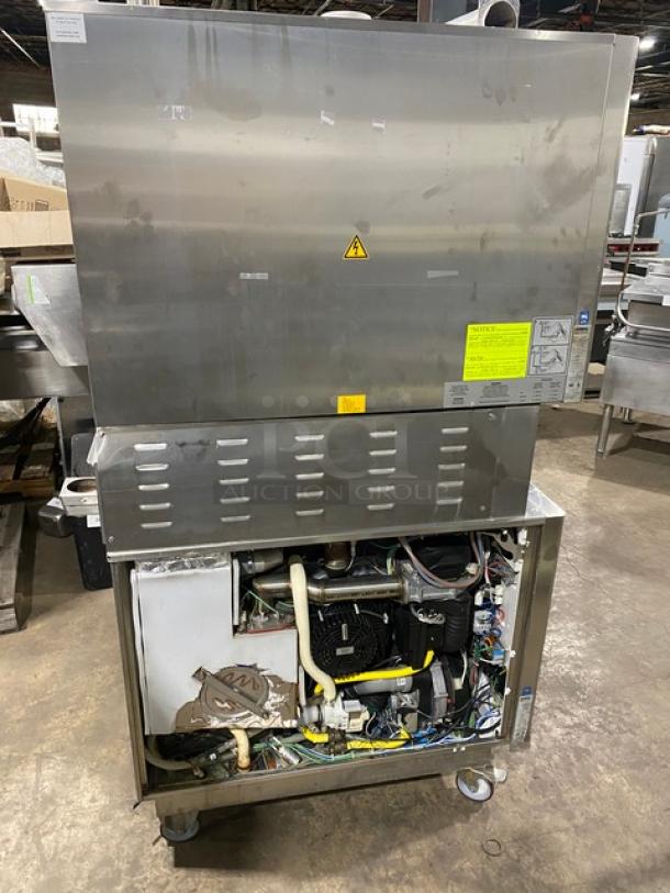 Rational SelfCooking Center SCC62G commercial combi oven, stainless steel, natural gas, double stacked, wired racks, blue gas hose, SN: G62SE07062104120/G62SE07062104119, 120V 1 phase.