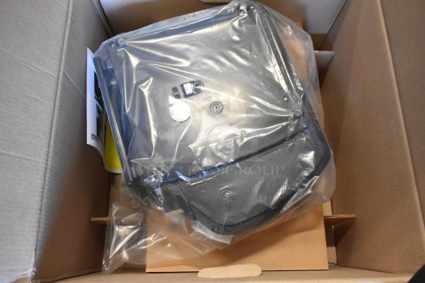 BRAND NEW Hobart HTi Metal Commercial Food Portioning Scale in packaging; suitable for 120/208-240V, 1 phase.
