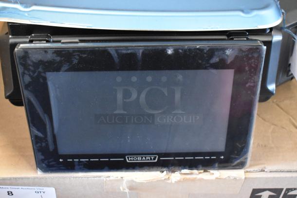 BRAND NEW Hobart HTi food portioning scale, scratch and dent condition, 120/208-240V, 1 Phase, commercial countertop model.