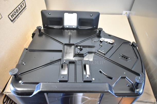 Brand new Hobart HTi metal commercial countertop food portioning scale; visible scratch and dent; 120/208-240V, 1 phase.