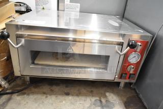 BRAND NEW SCRATCH AND DENT! Avantco 177DPO18S Stainless Steel Single Deck Countertop Pizza/Bakery Oven w/ Cooking Stone. 120 Volts, 1 Phase. - Item #1206007