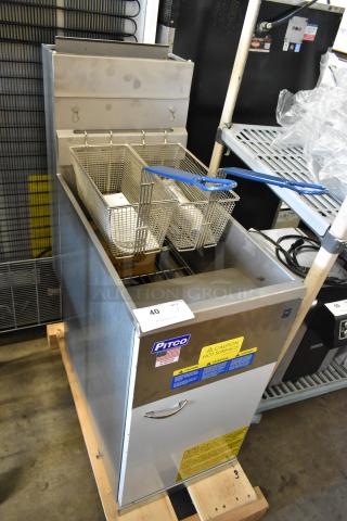 BRAND NEW 2025 Pitco Frialator 40D stainless steel propane deep fat fryer, 107,000 BTU, includes 2 metal fry baskets.