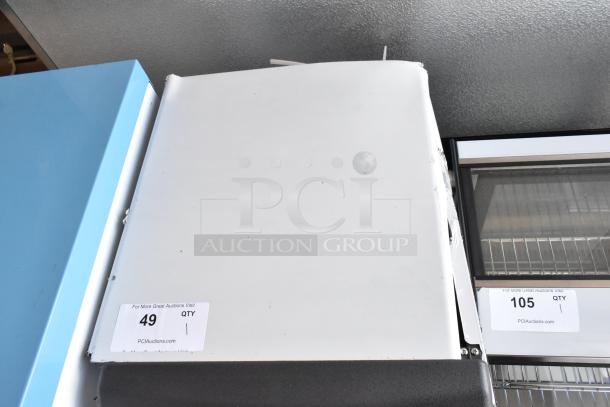 2023 Scotsman CU0415MA-1A Stainless Steel Ice Machine. Brand new, scratch and dent, 58 lb capacity, 115V, 1 phase.