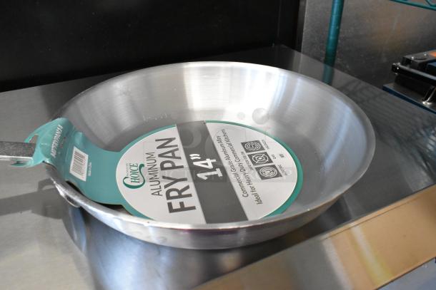Choice 407FRYPAN14, 14" aluminum fry pan, commercial grade, new with minor scratches, label details visible.