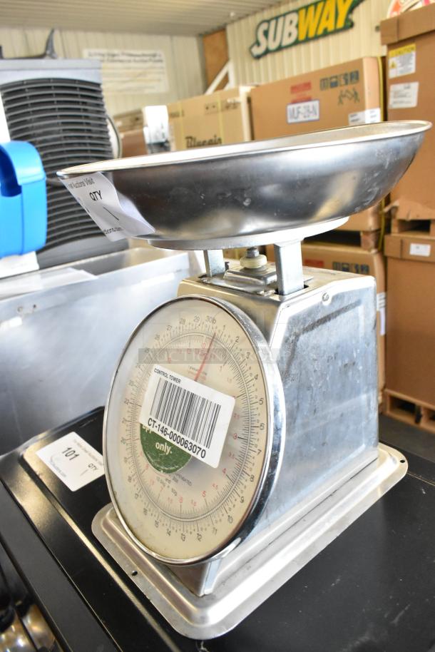 Yamato SM(N) metal countertop food portioning scale in good condition, detailed dial, inventory barcode tag visible.