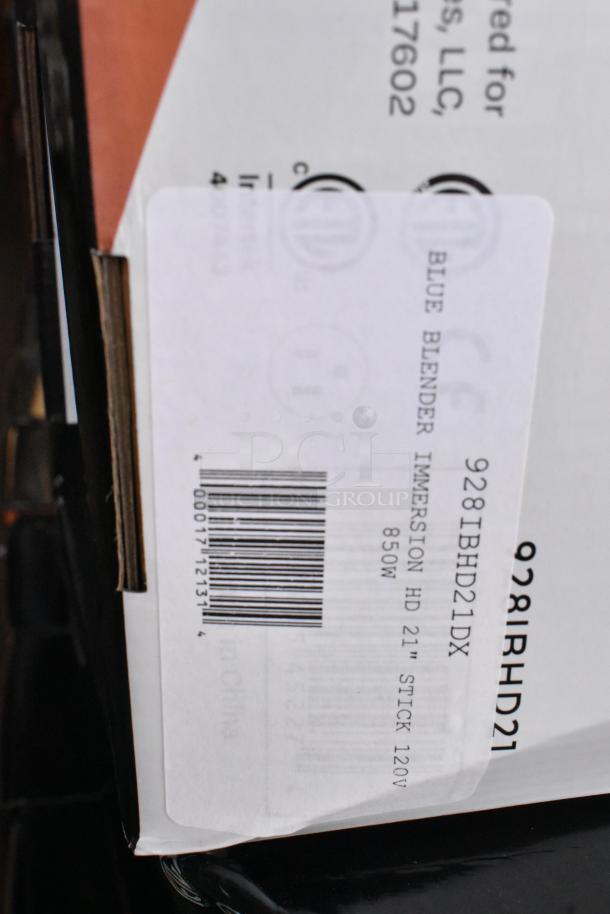 AvaMix 928IBHD21 21" immersion blender, new in box. Heavy-duty, variable speed, 1 1/4 hp, 120V, scratch and dent.