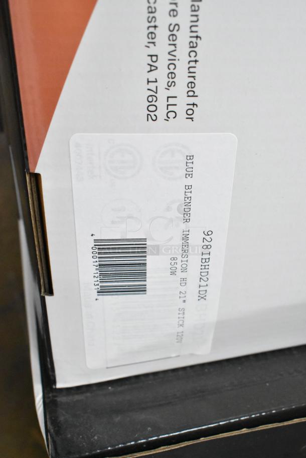 Brand new AvaMix 928IBHD21 Heavy-Duty Immersion Blender, 21", 1 1/4 hp, 120V, 1 Phase. Minor scratches, original packaging.