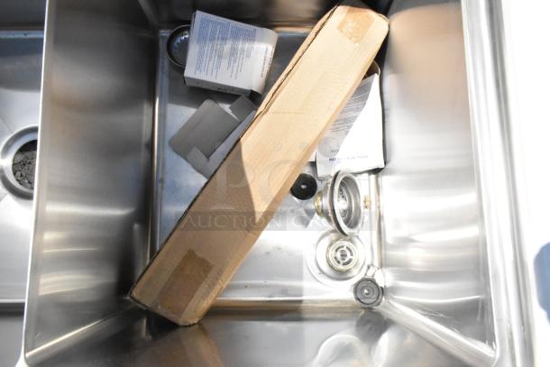 BRAND NEW Advance Tabco FC-3-1620 stainless steel 3 bay sink, scratch and dent. Includes packaging and strainer components.