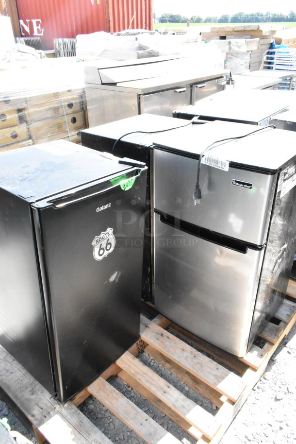 Three mini coolers: Magic Chef HMDR310SE, Galanz GLR33MBKE23, Frigidaire FGFR334, 115 Volts, 1 Phase, good condition.