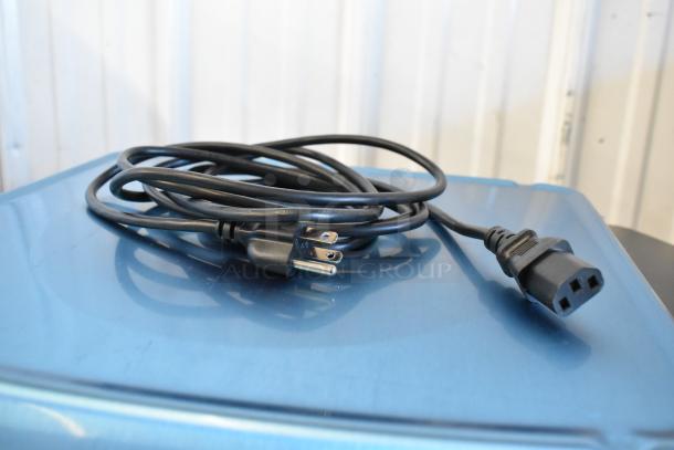 BRAND NEW 2024 Hobart HTi Metal Commercial Food Portioning Scale, 120/208-240V, 1 Phase, includes power cord.