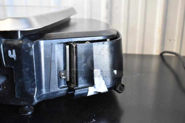 Brand new Hobart HTi metal commercial countertop food portioning scale, 120/208-240V, 1 phase, in box, minor scuffs.