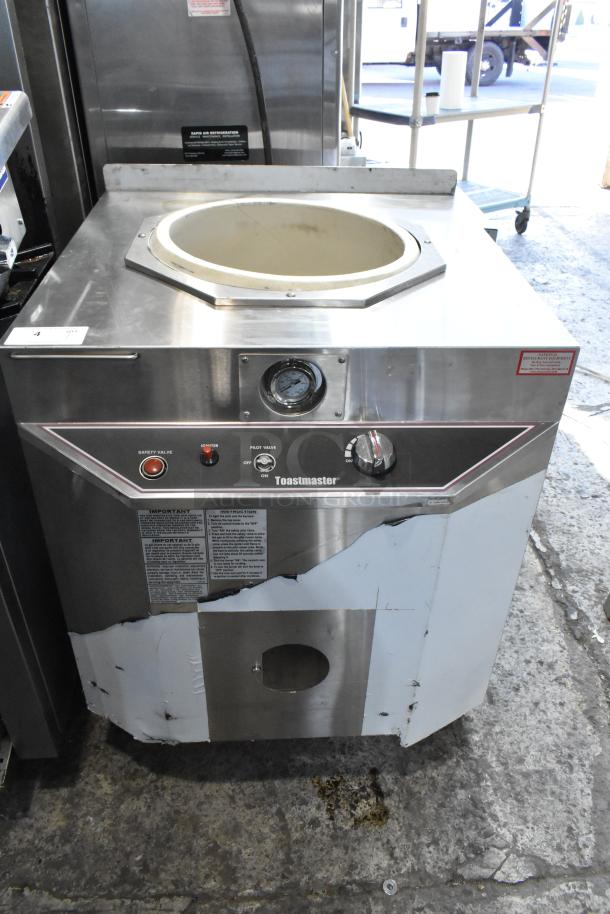 Toastmaster TCT-1627 R stainless steel commercial tandoor oven on casters, natural gas powered, 85,500 BTU, visible control panel.
