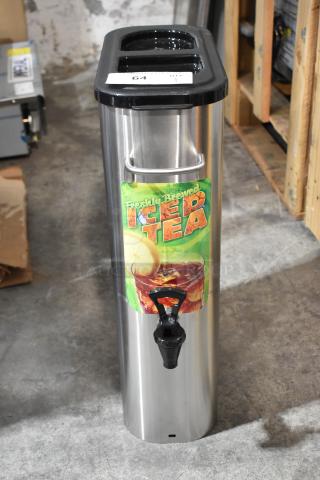 Brand new Fetco ITD-1235 3.5-gallon iced tea dispenser with minor scratches, compatible with MBS-1221/TBS-1221.
