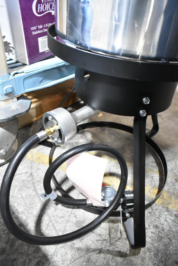 Brand new metal propane gas single burner with deep fryer stock pot, featuring a scratch and dent condition.
