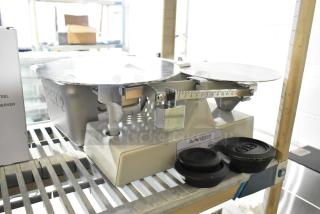Brand new AvaWeigh 334SBD8 baker's dough scale, 8 lb. x 0.25 oz., with 3 weights, scratch and dent condition.
