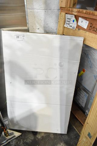 Box of Dean Frymaster 8030345 Paper Filters, 17 X 33.25, 100/Pack. Brand new with minor box dents. Auction label indicates quantity and item details.