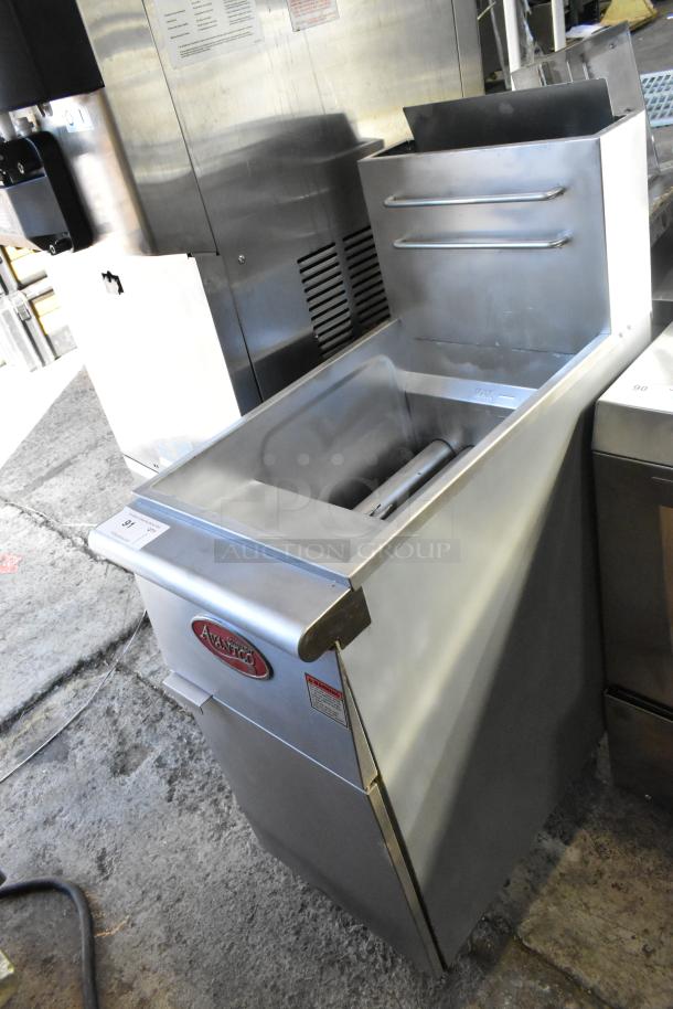 2019 Avantco FF400-N stainless steel commercial deep fat fryer, natural gas, 120,000 BTU, floor model, excellent condition.