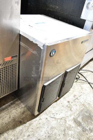 Hoshizaki HD1002MAJO stainless steel ice machine head, 115 volts, 1 phase, commercial grade, slight exterior wear.