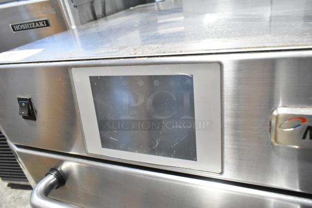 Merrychef eikon e4 rapid cook oven, stainless steel, commercial countertop model, touchscreen panel, 208/240V, 1 phase.