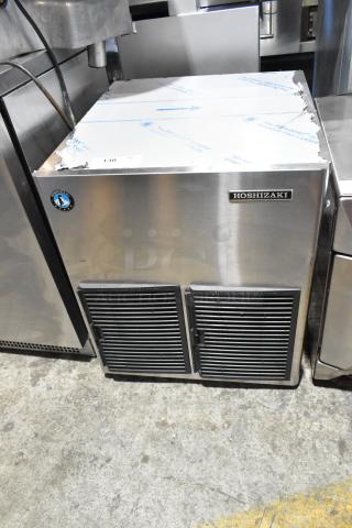 Hoshizaki FD-1002MAJ-C ice machine head, stainless steel, commercial use, 115 volts, 1 phase, visible logo and branding.