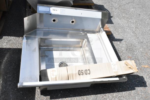 Brand new stainless steel dishwasher table with right side dirty side, scratch and dent, features drainage sink.