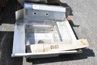 Brand new stainless steel dishwasher table with right side dirty side, scratch and dent, features drainage sink.